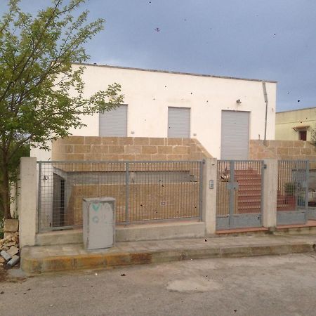 Appartamenti Torre Lapillo Esterno foto