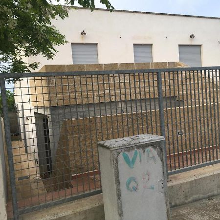 Appartamenti Torre Lapillo Esterno foto
